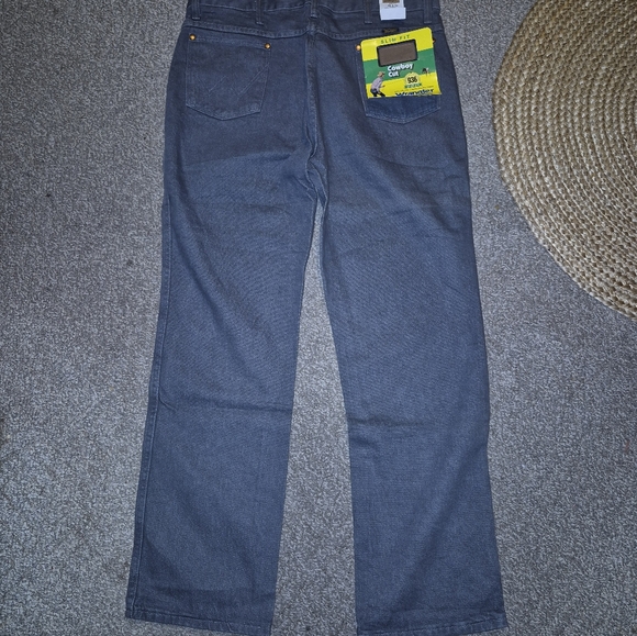 Wrangler Slim Fit Cowboy Cut Sz 38 X 36 Gray NWT - Picture 5 of 9